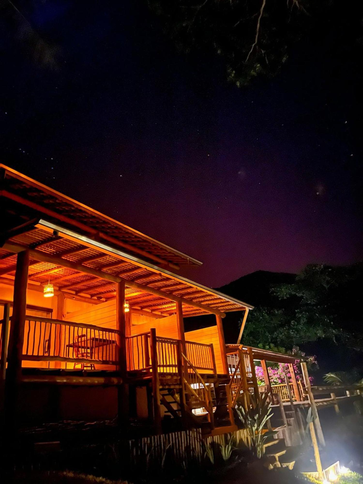 Casa Varandas - Estudio Budiao Ubatuba Luaran gambar